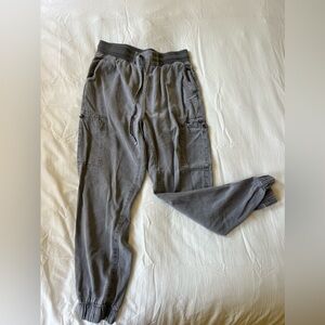 Aerie light cargo pants